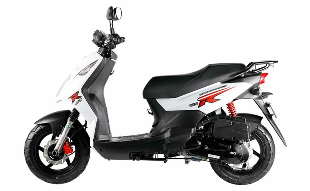Todo lo que tanto anhelas: ¡las 4 mejores MOTOS AUTOMÁTICAS de Colombia!
