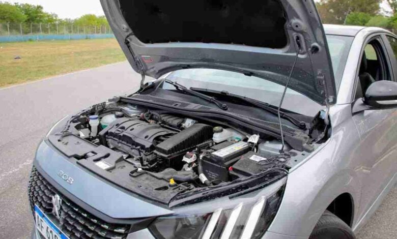 ¿Cuánto gasta un motor de 1.6 litros cada 100 kilómetros? Peugeot-motor-1-6-litros