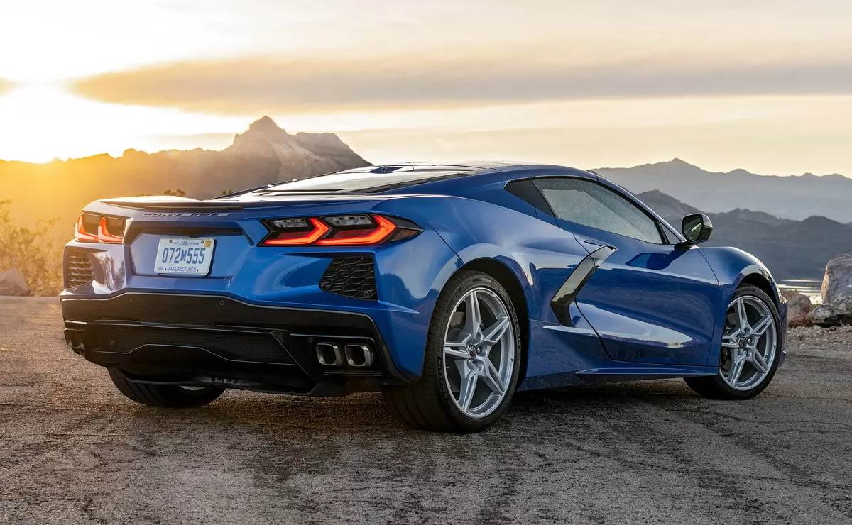 Chevy Corvette C8 Stingray