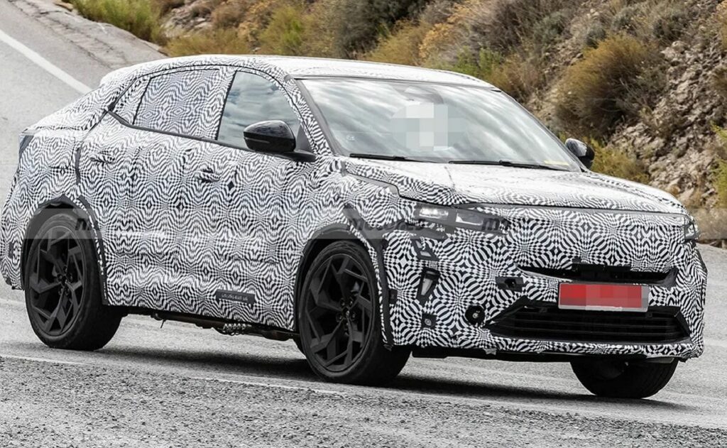 Renault Rafale híbrido enchufable, ya sin camuflaje: ¡conoce lo más ...