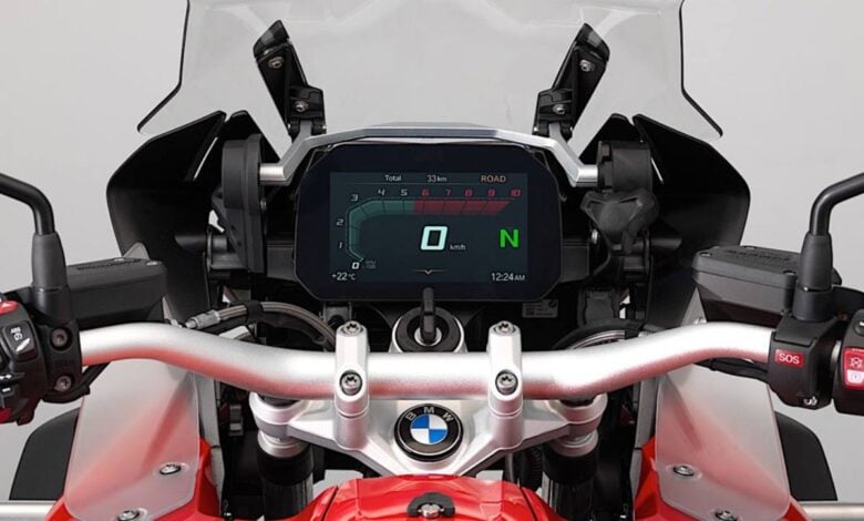 ¿Por qué mi moto no marca la velocidad en el tablero? tablero de una moto