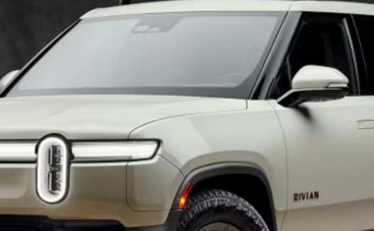 Rivian presentó las ediciones limitadas de su pick up y SUV eléctricas