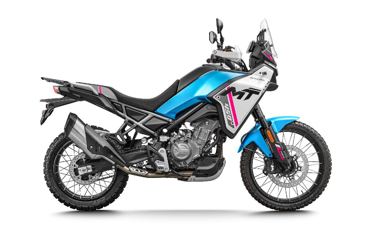 MDP CFMoto 450 MT Zephyr Blue lado derecho CFMoto 450MT: La Nueva Contendiente en el Escenario Trail Medio