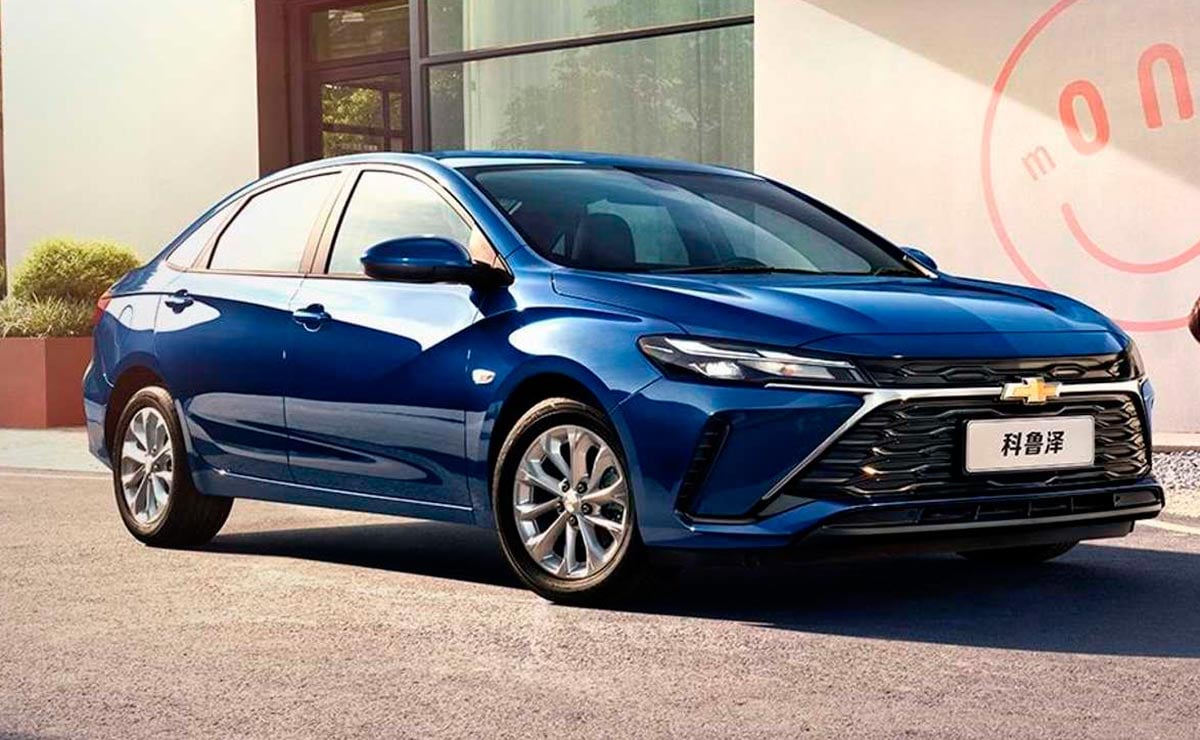 MDP Chevrolet Monza 2023 frente Chevrolet Cruze: El Regreso de un Sedán Clásico en Terrenos Globales
