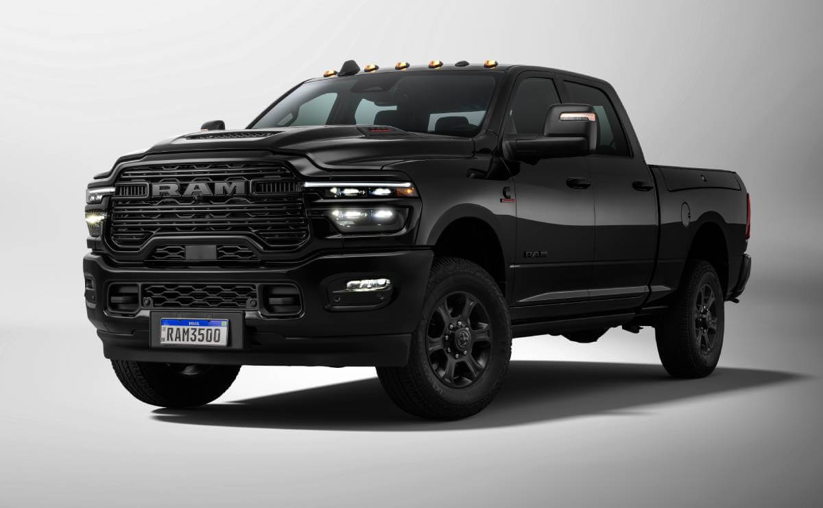 MDP RAM 3500 Laramie Night Edition 3 RAM 3500: Una Nueva Era para las Pick Ups de Gran Potencia