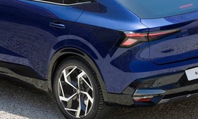 MDP Renault Rafale Presidencial Renault Rafale Presidencial: El SUV de lujo que redefine el concepto de oficina sobre ruedas