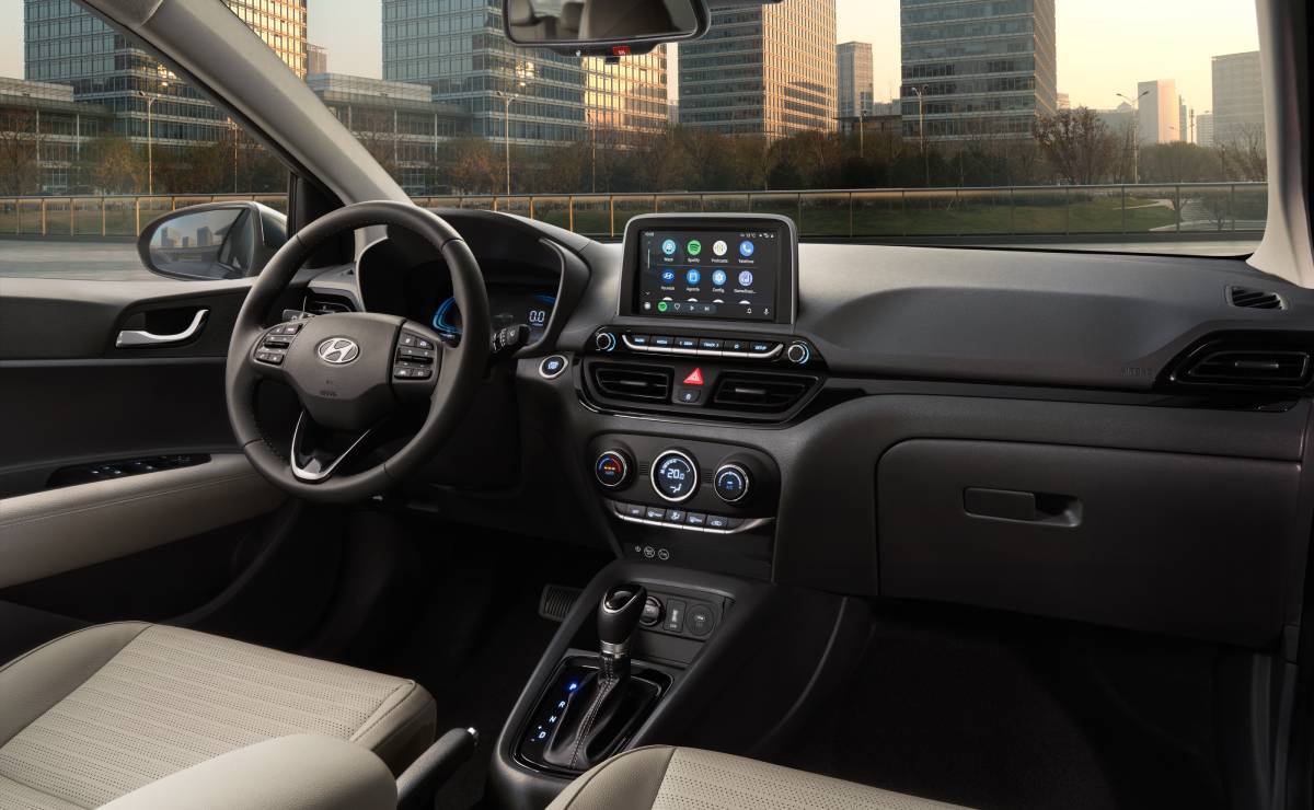 MDP Sedan Hyundai HB20S interior Hyundai HB20S: ¿El sedán que revolucionará el mercado argentino?