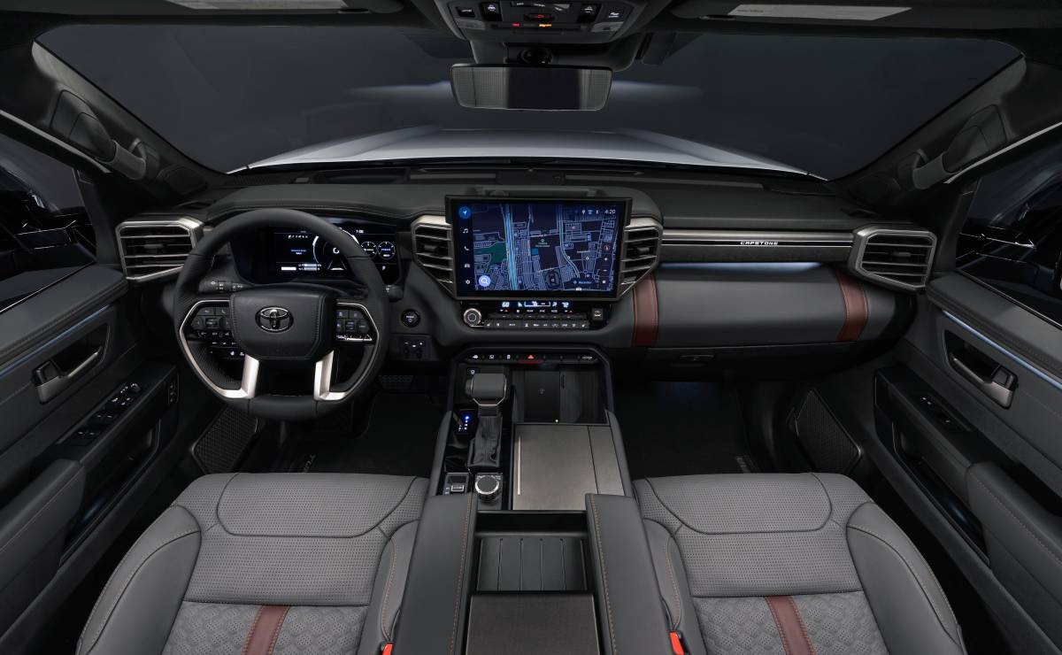 MDP Toyota Tundra 2026 interior 1 Toyota Sequoia 2026: La actualización que redefine el confort y la seguridad en SUV