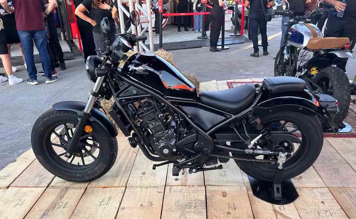 MDP honda rebel 300 presentacion 3 Honda sorprende con la revelación de una custom de entrada en el Capital Moto Week 2025