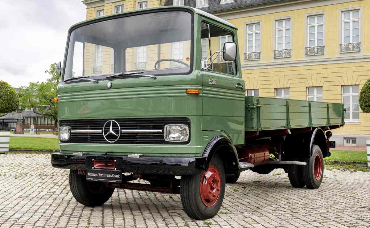 MDP mercedes benz 1 Mercedes-Benz Wörth celebra seis décadas de innovación y excelencia en la fabricación de camiones