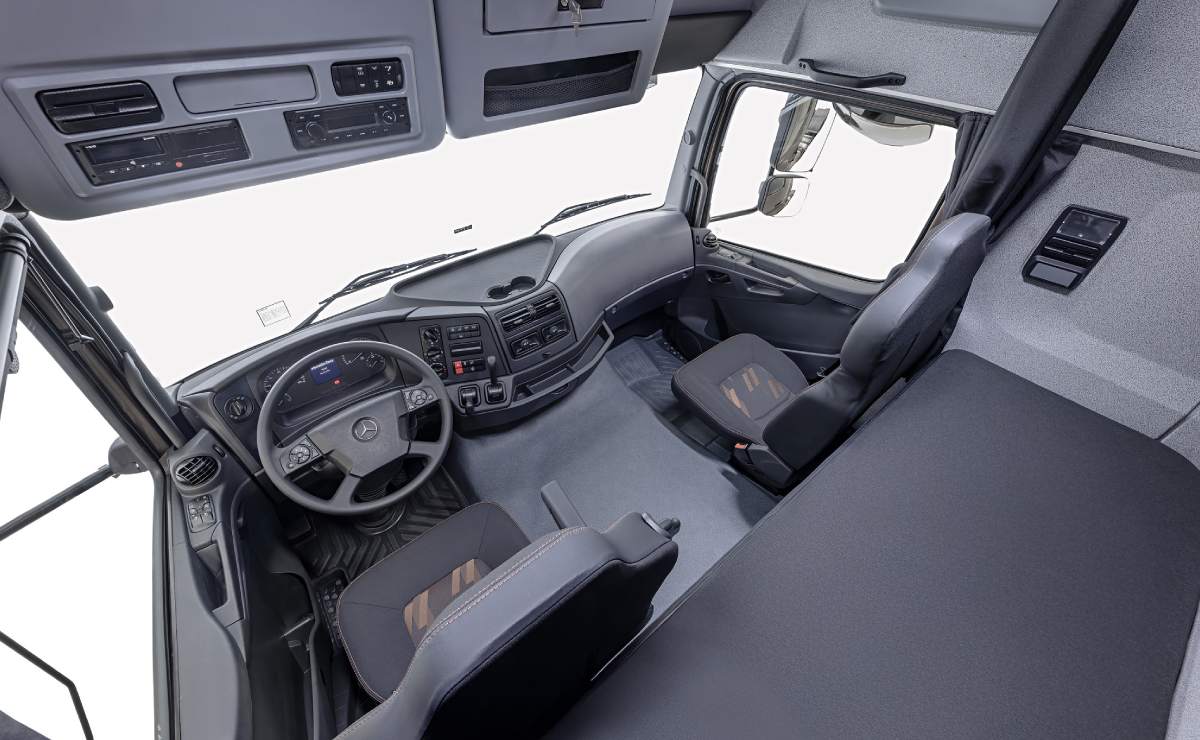 MDP mercedes benz axor 2 Descubre los Nuevos Mercedes-Benz Axor: Potencia y Eficiencia para el Transporte de Largas Distancias