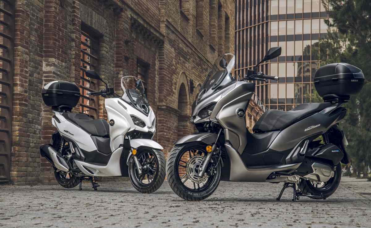 MDP moto qjmotor mtx 125 1 QJ Motor MTX 125: La Opción Urbana Ideal para Conductores con Carnet B y A1