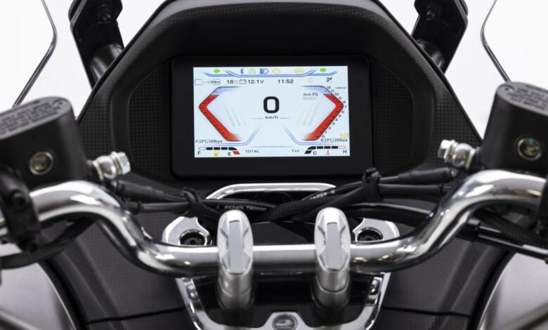QJ Motor MTX 125: La Opción Urbana Ideal para Conductores con Carnet B y A1 MDP moto qjmotor mtx 125 QJ Motor MTX 125: La Opción Urbana Ideal para Conductores con Carnet B y A1