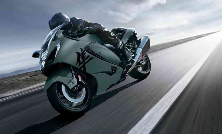 Suzuki GSX-1300R 2025: ¿Llegará la 'Hayabusa' renovada a nuestro mercado? MDP suzuki hayabusa 2025 1 Suzuki GSX-1300R 2025: ¿Llegará la 'Hayabusa' renovada a nuestro mercado?