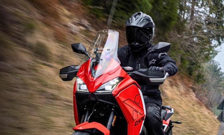 La Revolución de las Motos Trail en el Mercado Europeo: Impacto y Tendencias MDP 3 motos trail moto morini x cape 700 gold edition La Revolución de las Motos Trail en el Mercado Europeo: Impacto y Tendencias