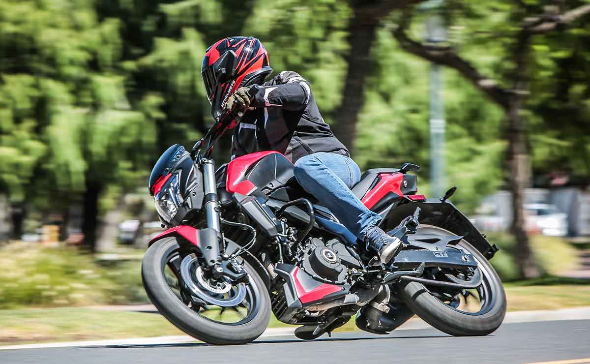 MDP Bajaj Dominar 250 1 Descubre las Motos de Baja Cilindrada Más Esperadas para Tus Aventuras de Fin de Semana