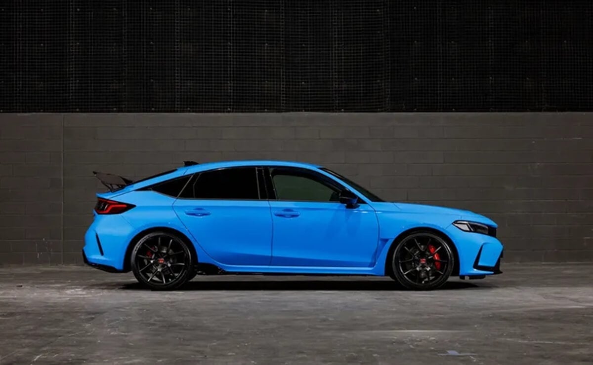 MDP Honda Civic Type R perfil Honda Civic Type R: Renovación Radical en el Auge de los SUV