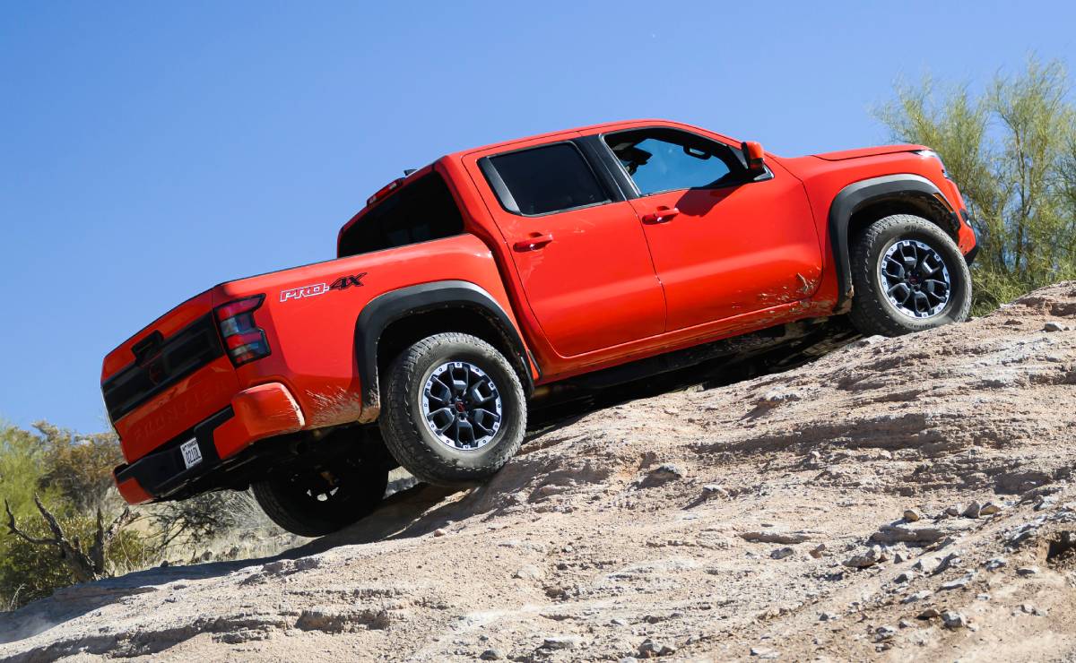 MDP Nissan Frontier 2026 accion Nissan Frontier 2026: La Versión Americana que Sorprenderá al Mundo