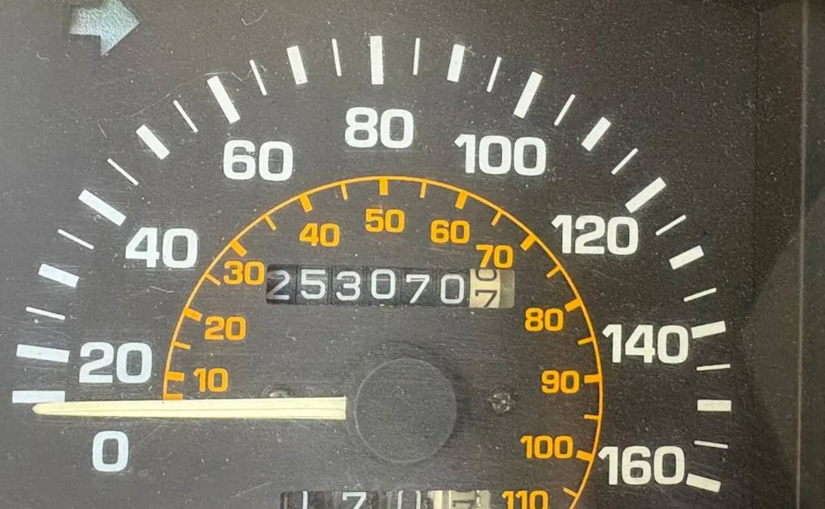 MDP Sedan Toyota Tercel kilometraje El Toyota Tercel de Andy Campbell: ¿Cómo a un auto compacto le funciona tan bien su motor tras 1.2 millones de kilómetros?