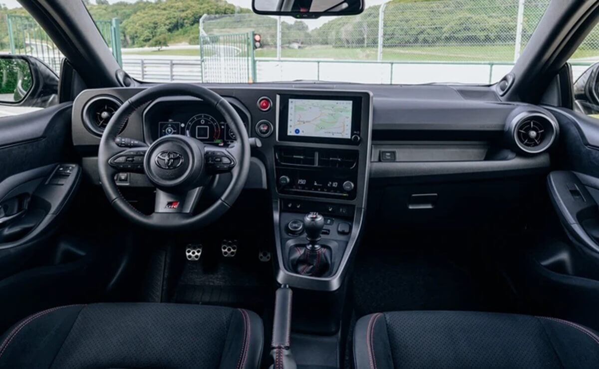 MDP Toyota GR Yaris Circuit Package 2026 interior Toyota GR Yaris Circuit Package 2026: La Nueva Esencia de los Hatchbacks Deportivos