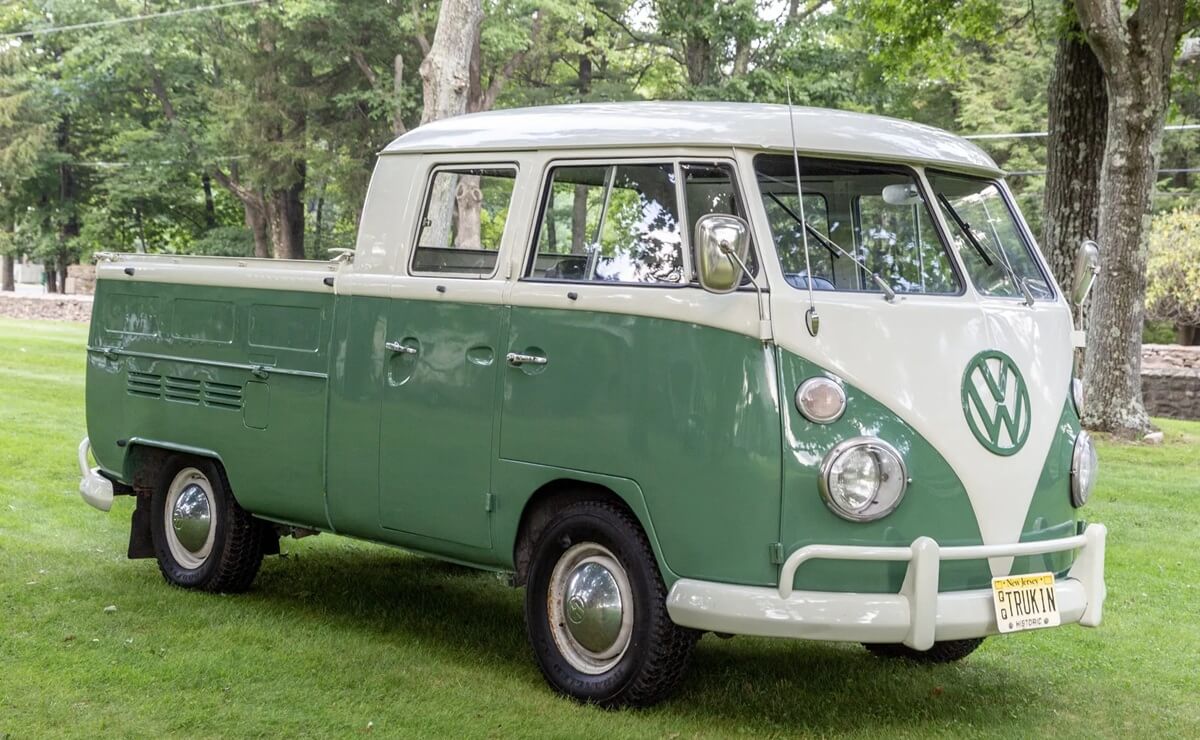 MDP Volkswagen Transporter pick up perfil Volkswagen Type 2 Double Cab Transporter: El Clásico Regresa como una Pick-Up Única