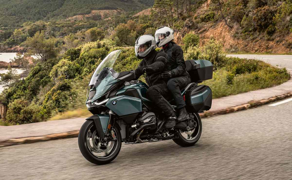 MDP bmw r 1300 rt 2025 BMW R 1300 RT: La Nueva Reina de las Carreteras para los Amantes de los Viajes Largos