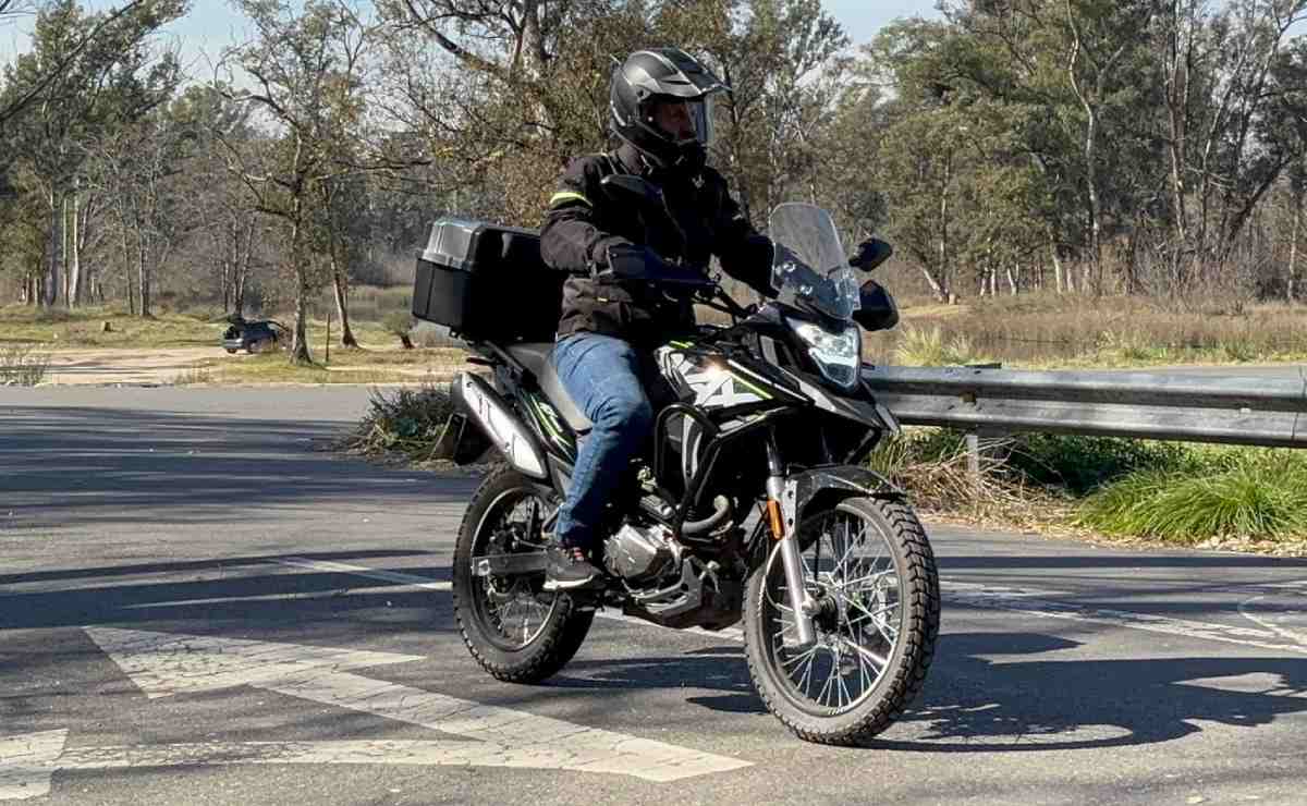 MDP corve triax 250 adventure moto 1 Triax 250 Adventure: ¿La nueva aliada para tus travesías urbanas y de larga distancia?