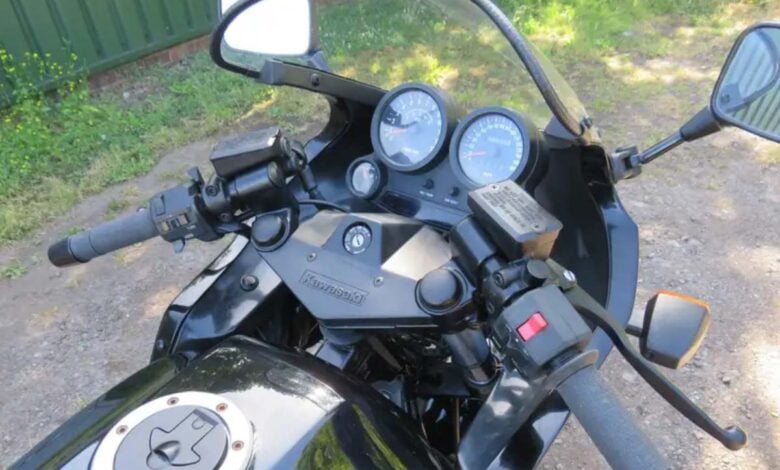 La Kawasaki GPZ 900 R regresa del cine a la vida real: ¿te atreves a montarla? MDP kawasaki gpz 900r 2 La Kawasaki GPZ 900 R regresa del cine a la vida real: ¿te atreves a montarla?