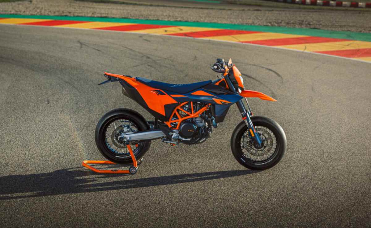 MDP ktm 690 smc r 2026 KTM 690 Enduro R y 690 SMC R: Renovación Revolucionaria en el Mundo del Motor