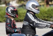 MDP moto casco menores El Impactante Riesgo de los Niños Sin Casco en Motos: ¿Por Qué No lo Usan en Argentina?