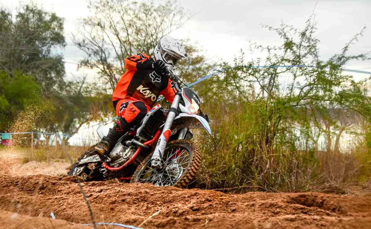 MDP moto kayo 250 k6 2 Kayo 250 K6: ¿La alternativa asequible a la Honda XR 250 Tornado en Argentina?