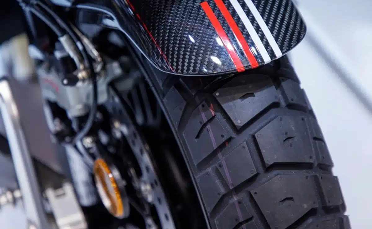 MDP moto trail bimota tera 2025 neumatico ¿Por qué las llantas son esenciales para tu seguridad y rendimiento en moto?