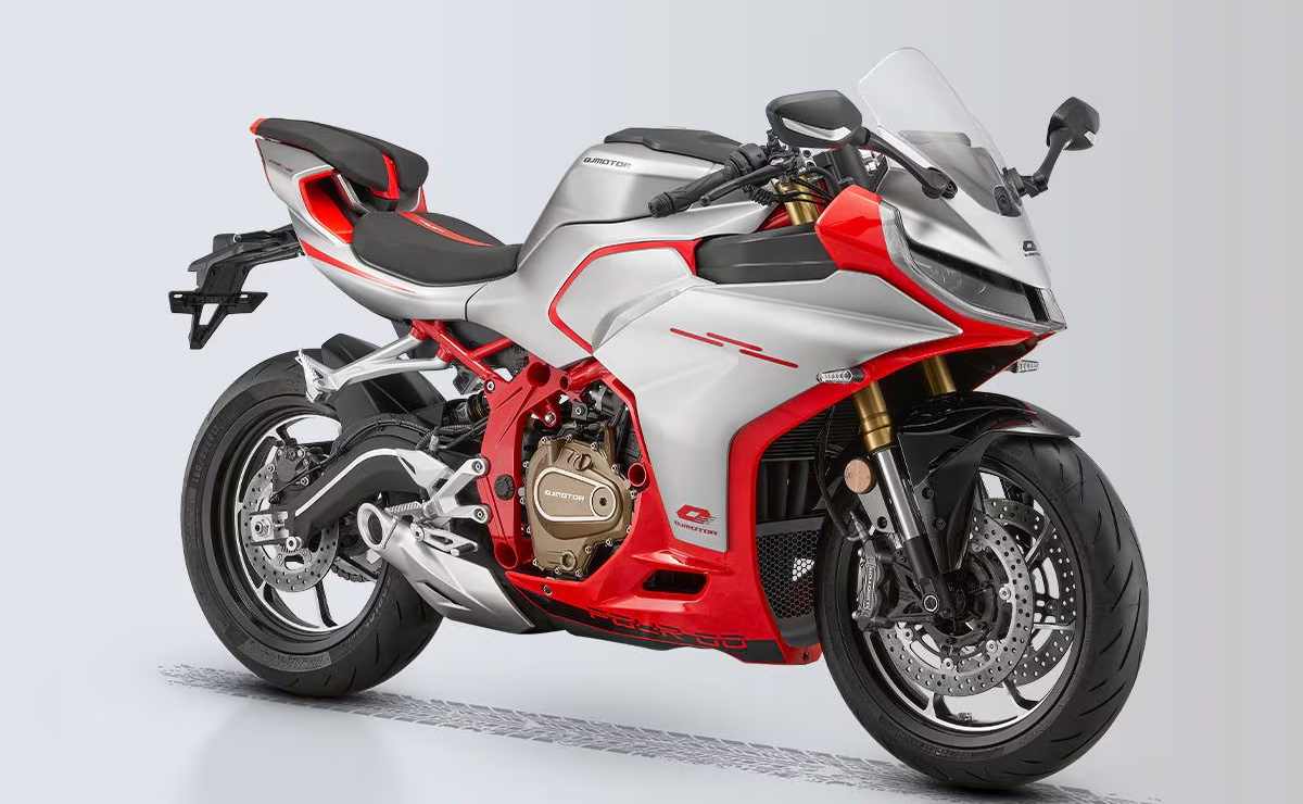 MDP motos deportivas qjmotor srk 450 rr 2 QJMotor SRK 450 RR: La Deportiva de Cuatro Cilindros que Revitaliza el Segmento