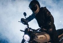 MDP royal enfield grr 450 2 ¿Qué trae de nuevo la Royal Enfield Guerrilla 450 con su tono Ceniza Sombra?