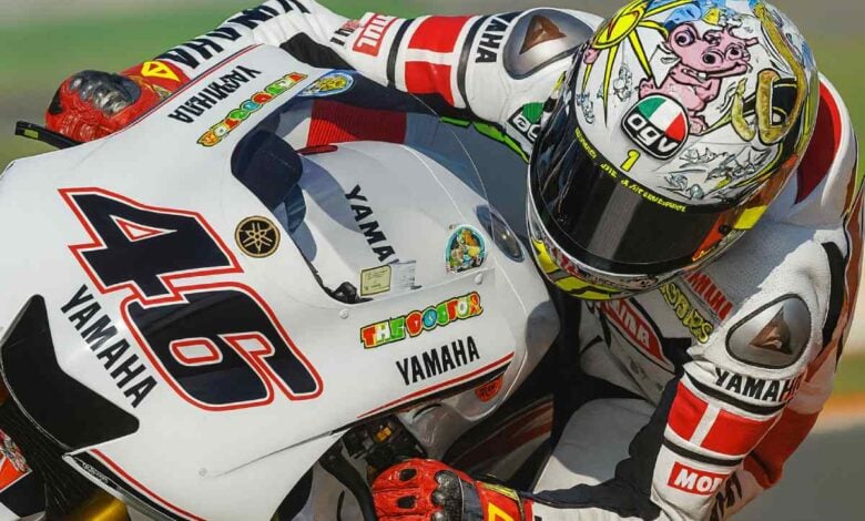 La Yamaha YZR-M1 de Valentino Rossi: Un Ícono Inolvidable en el Mundo del Motociclismo MDP yamaha yzr m1 valentino rossi 1 La Yamaha YZR-M1 de Valentino Rossi: Un Ícono Inolvidable en el Mundo del Motociclismo