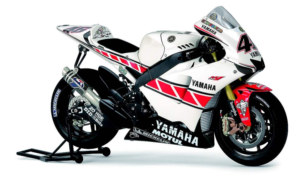 MDP yamaha yzr m1 valentino rossi 2 La Yamaha YZR-M1 de Valentino Rossi: Un Ícono Inolvidable en el Mundo del Motociclismo