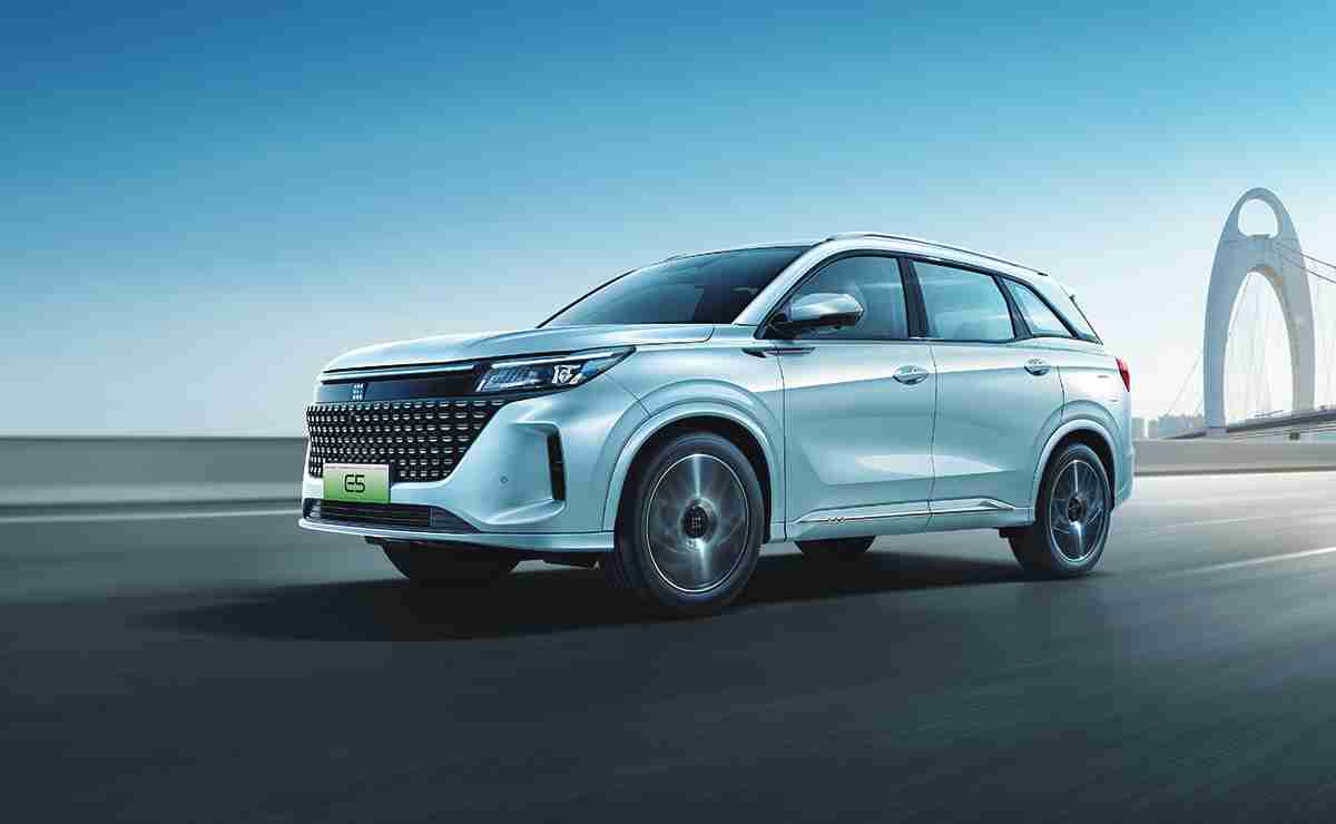 MDP DFSK E5 ¿Está el DFSK E5 Listo para Revolucionar el Mercado de SUV Híbridos Enchufables?