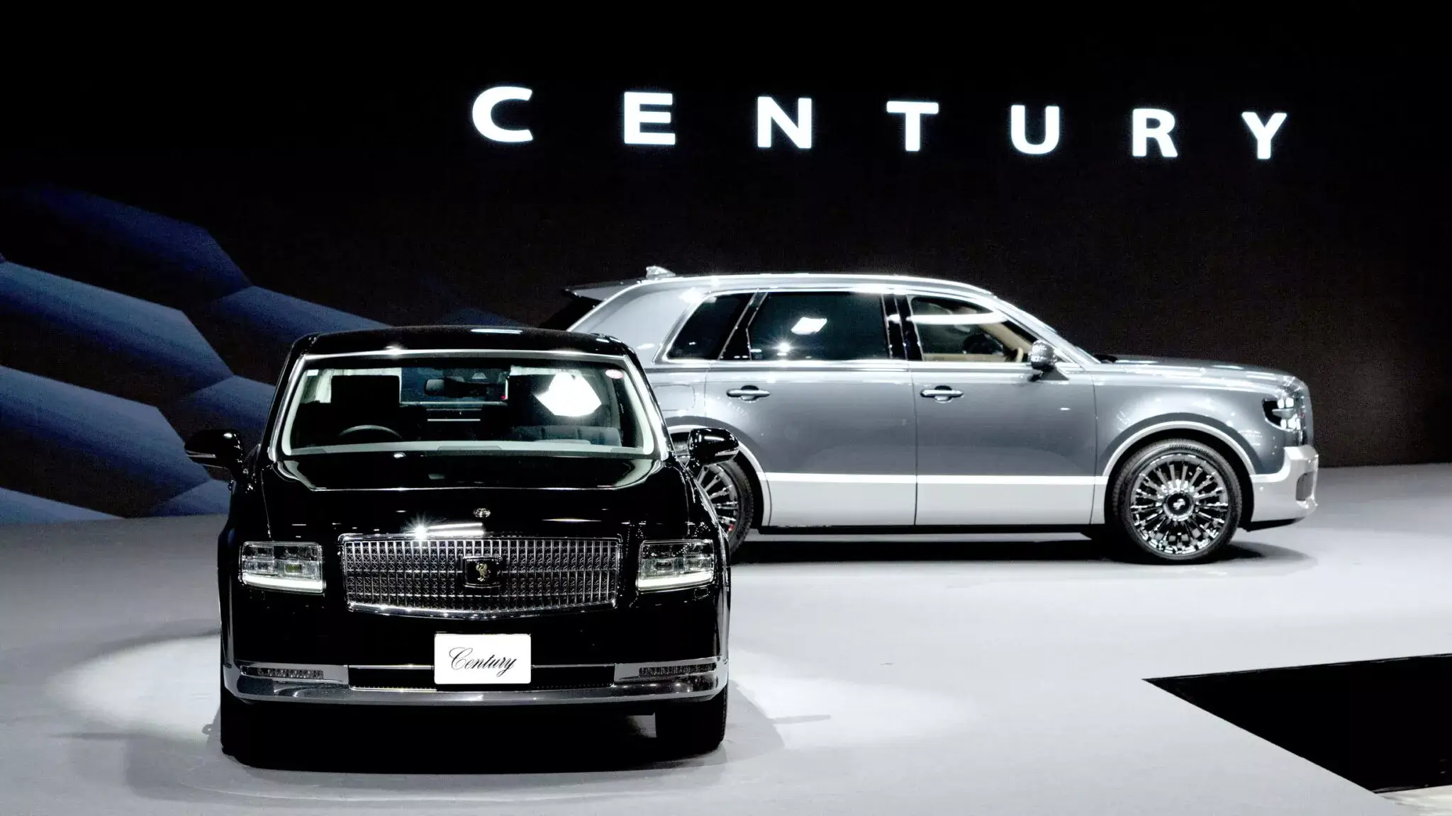 MDP Gama Toyota Century Toyota Century: La Revolución del Lujo se Renueva con su Nuevo SUV