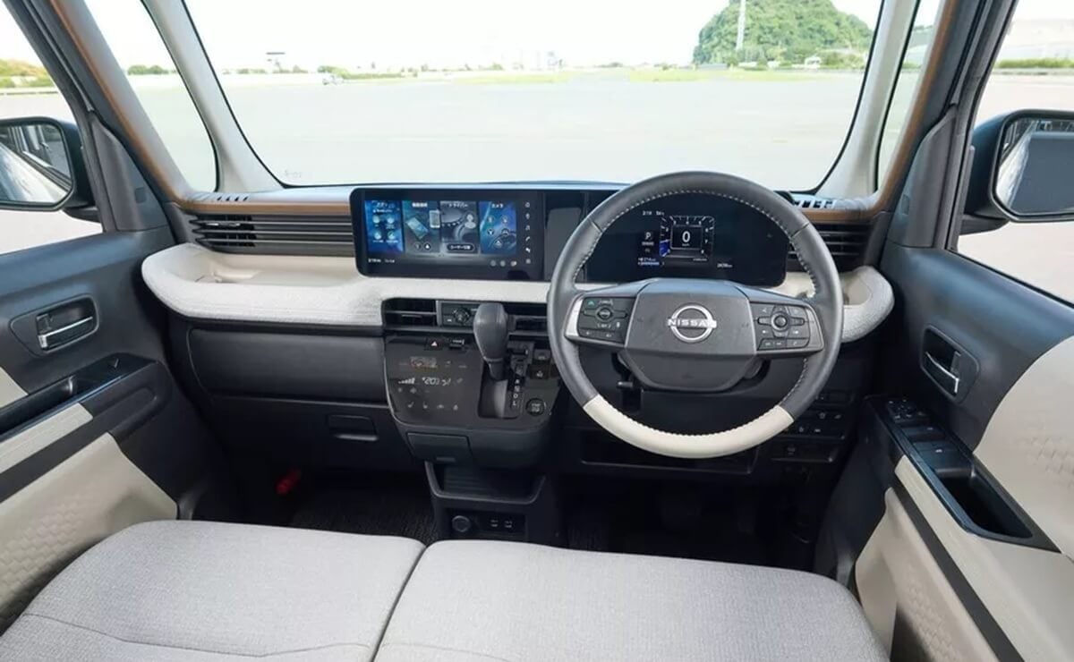 MDP Nissan Roox interior ¿Será el Nissan Roox la revolución en los kei car del mercado?
