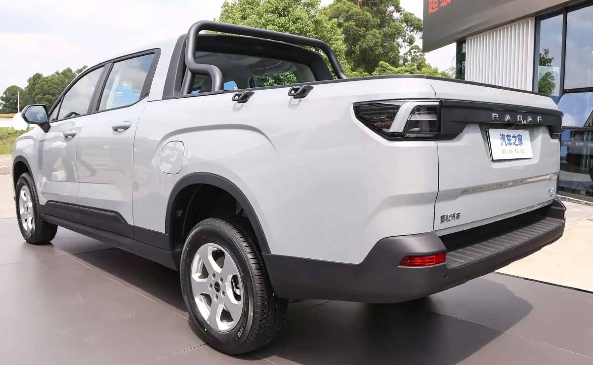 MDP Pick up Geely RD6 trasera La Revolución de las Pick-Ups Eléctricas: Geely RD6 en el Centro de la Escena