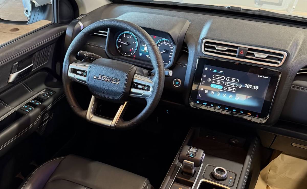 MDP Pick up JMC Grand Avenue interior 1 ¿Es la JMC Grand Avenue Dadao la pick-up que redefine el segmento mediano todoterreno?