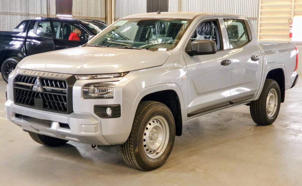 MDP Pick up Mitsubishi Triton GL frente 1 Mitsubishi Triton: La Nueva Generación de Pick-Ups Que Revoluciona el Mercado Brasileño