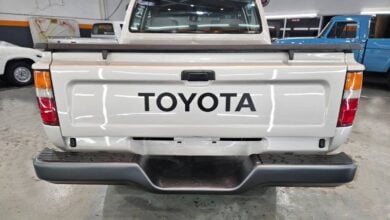 MDP Toyota Hilux DLX cola La Toyota Hilux Revive: Transformación Integral de una Leyenda
