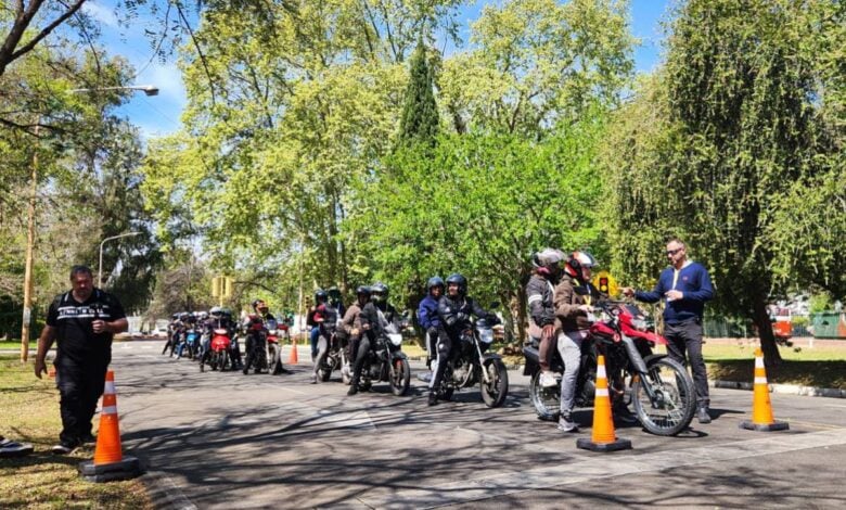 MDP Uber Automovil Club Argentino Uber y el Automóvil Club Argentino: Seguridad Vial en Dos Ruedas