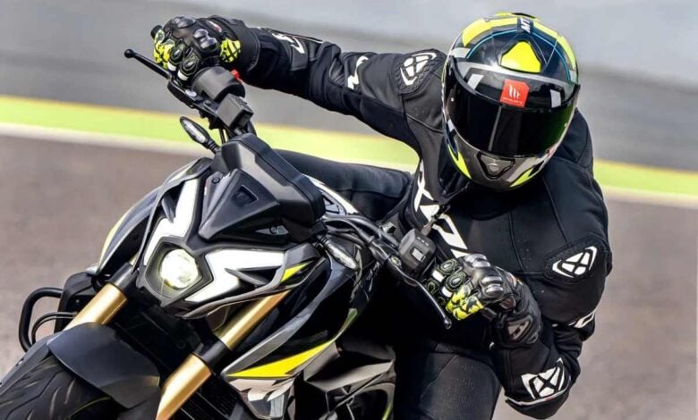¿Puede la Bajaj Rouser NS400Z liderar el segmento de las naked de 400 cc? MDP bajaj rouser ns 400 z precio rivales ¿Puede la Bajaj Rouser NS400Z liderar el segmento de las naked de 400 cc?