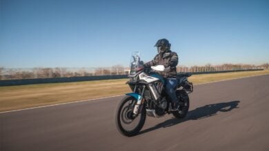 MDP cfmoto 450mt guia de compras accion CFMoto 450MT: La Aventurera que Revoluciona el Segmento de Motos Trail