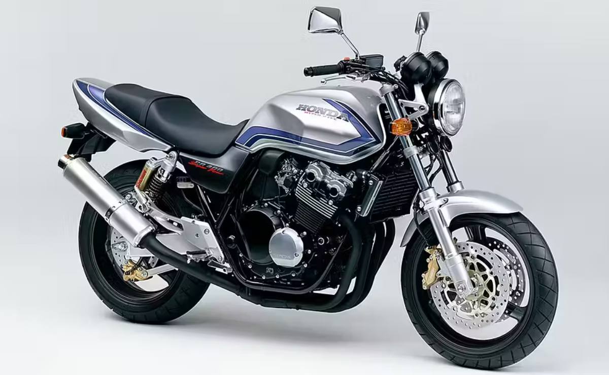 MDP honda cb 400 sf 1 Honda CB 500 SF: La Icónica Super Four Regresa con un Estilo Retro