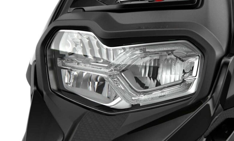 El Regreso del Maxiscooter BMW C 400 X: Innovación en Decenas de Kilómetros MDP lanzamiento bmw c 400 x El Regreso del Maxiscooter BMW C 400 X: Innovación en Decenas de Kilómetros