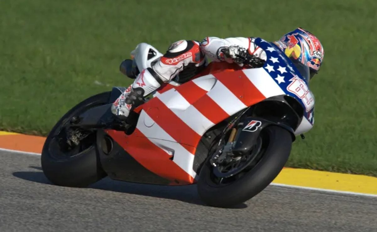 MDP moto ducati desmosedici gp8 2 La Ducati Desmosedici GP8 de Nicky Hayden: Un Ícono del MotoGP que Encuentra Nuevo Hogar