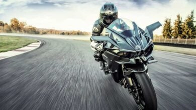 MDP moto kawasaki ninja h2r Motos Exóticas 2025: El Encanto Italiano que Conquista el Mercado